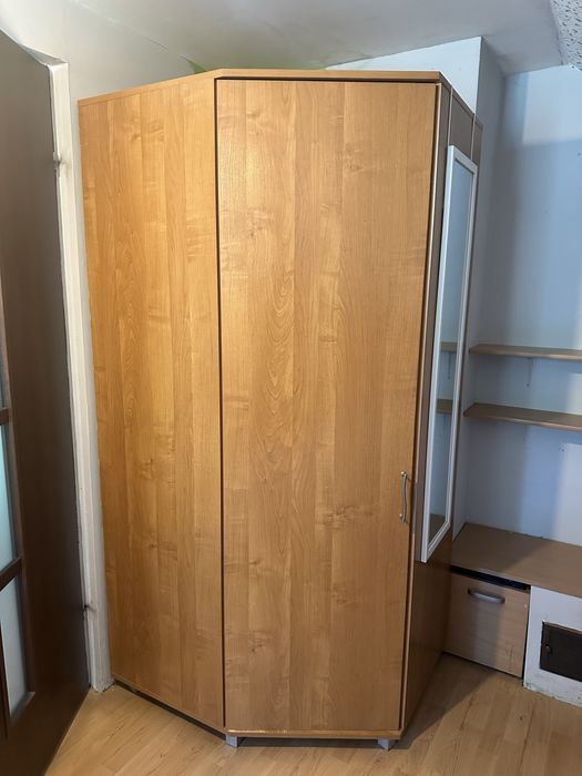 Szafa narozna pojemna