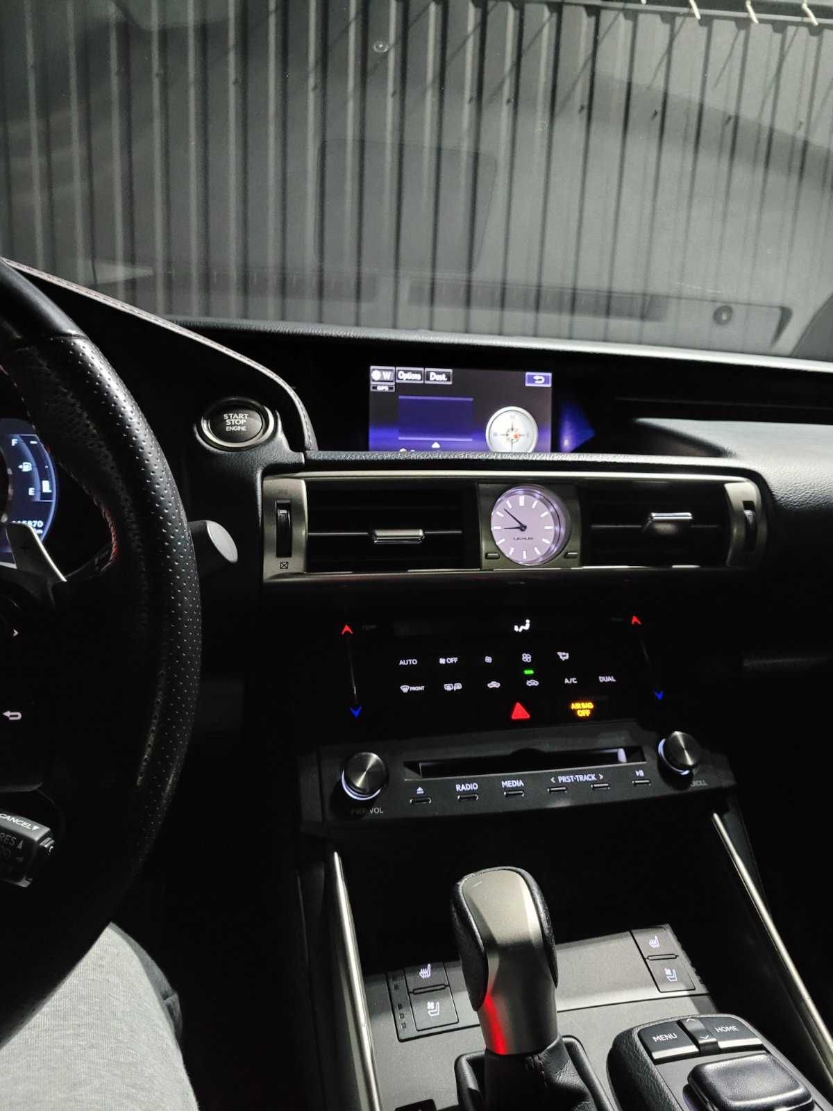 Продам Lexus IS 2015 III поколение/XE30