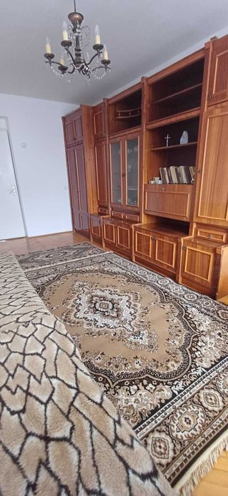 Довгострокова оренда трьох кімнатної квартири