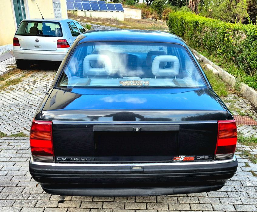 Opel omega impecavel