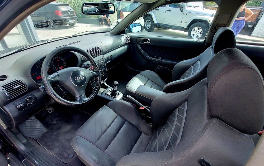 Audi A3 1.9 tdi Sport 130cv