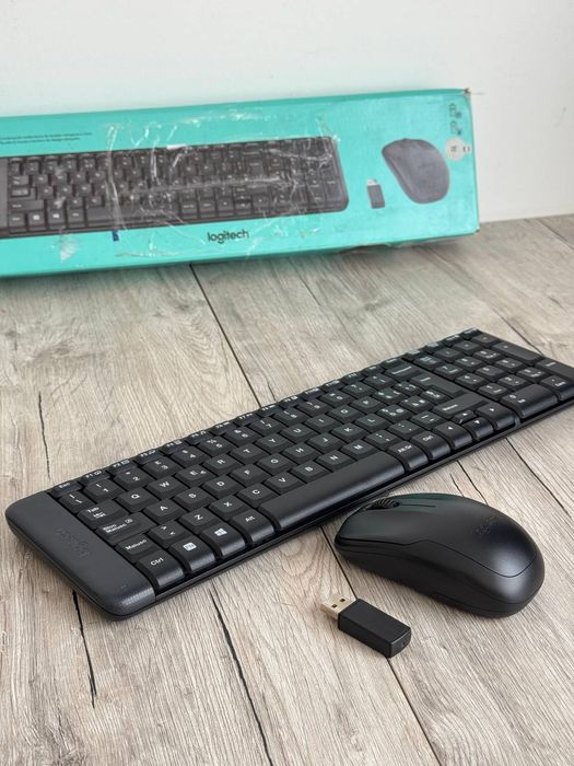 Комплект (клавіатура, миша) Logitech MK220 Black IT (920-003721)