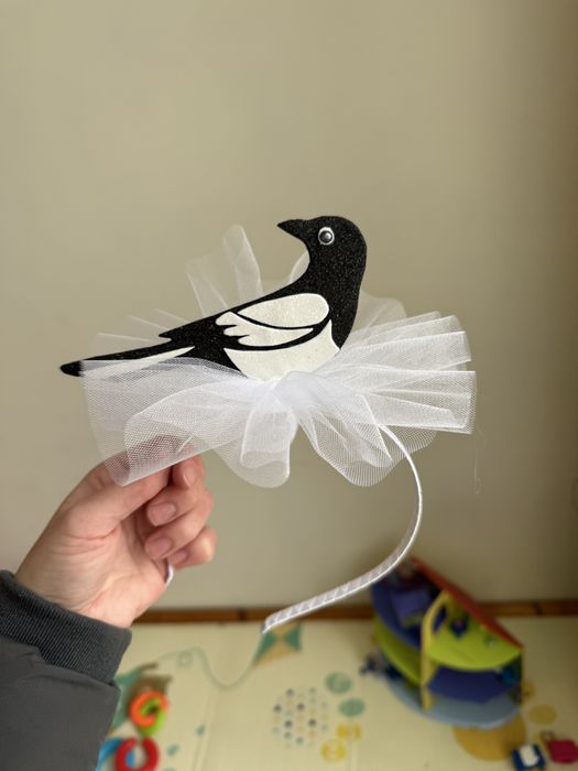 Обруч сороки для виступу в садочку до свят