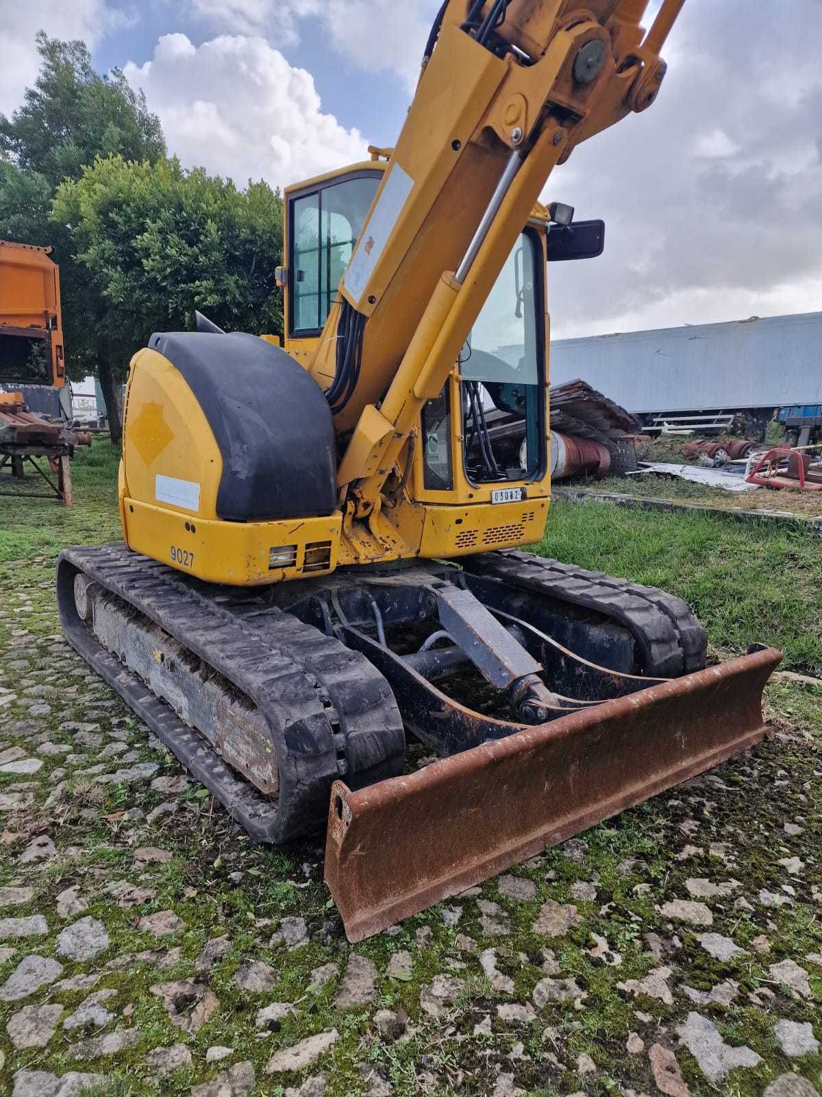 Min giratória YANMAR B7-5A 8T