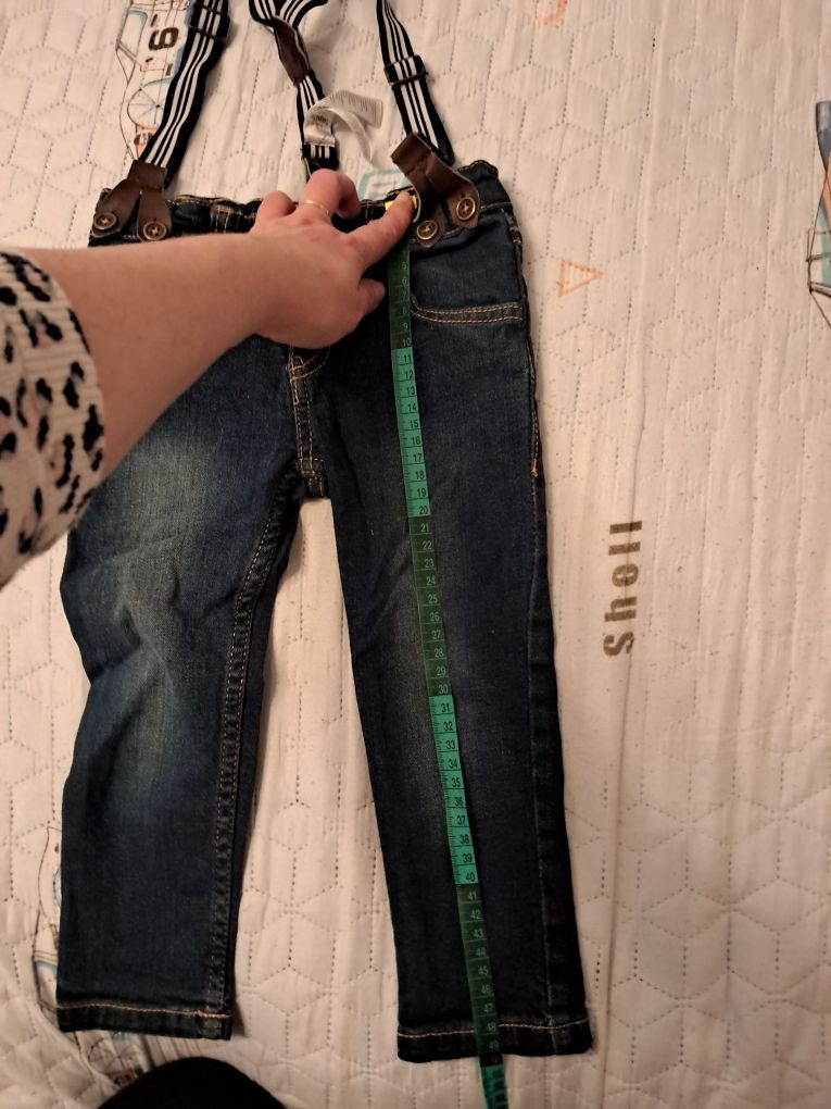 Spodnie jeans i 2 koszule rozmiar 92