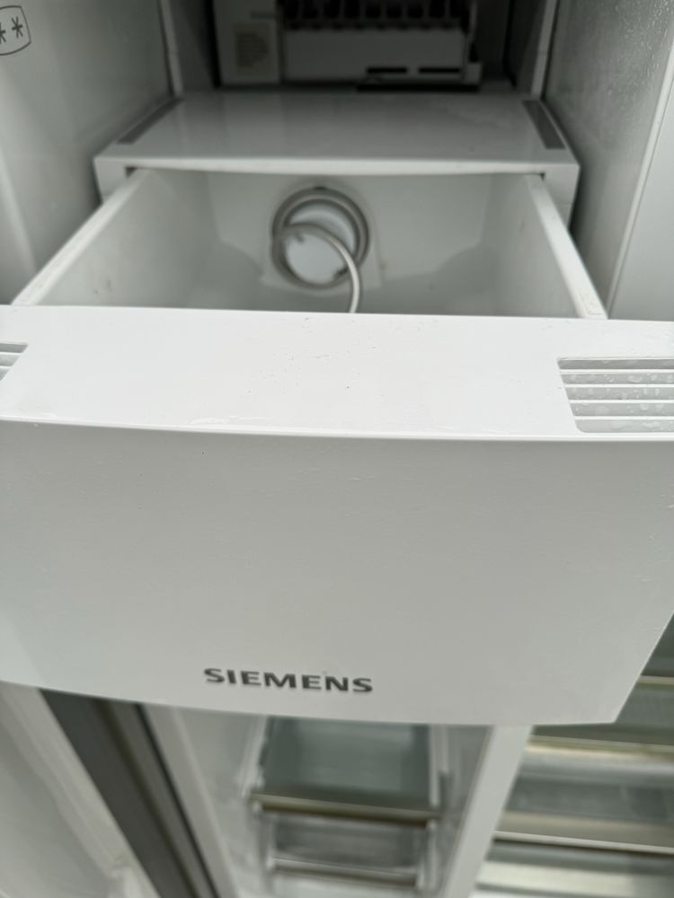 Lodówka SIEMENS KA 62DS51, Side By Side,