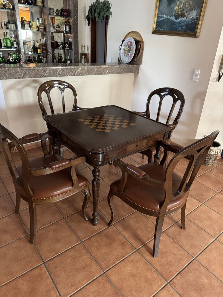 Mesa de Jogo reversivel