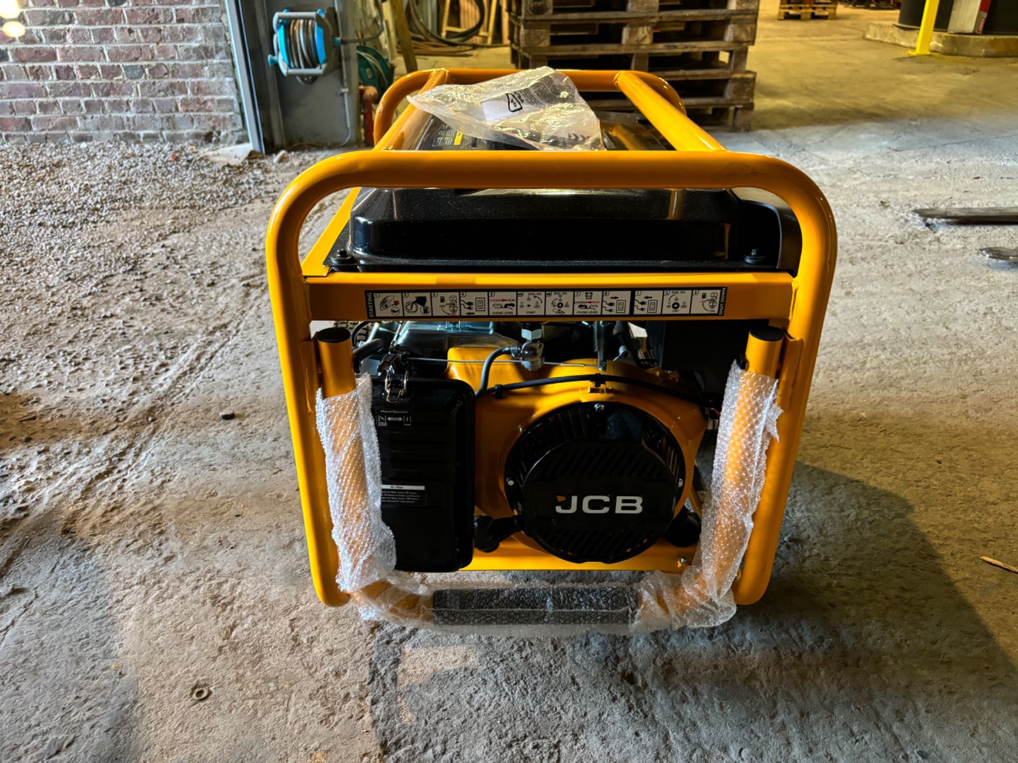 Agregat prądotwórczy JCB