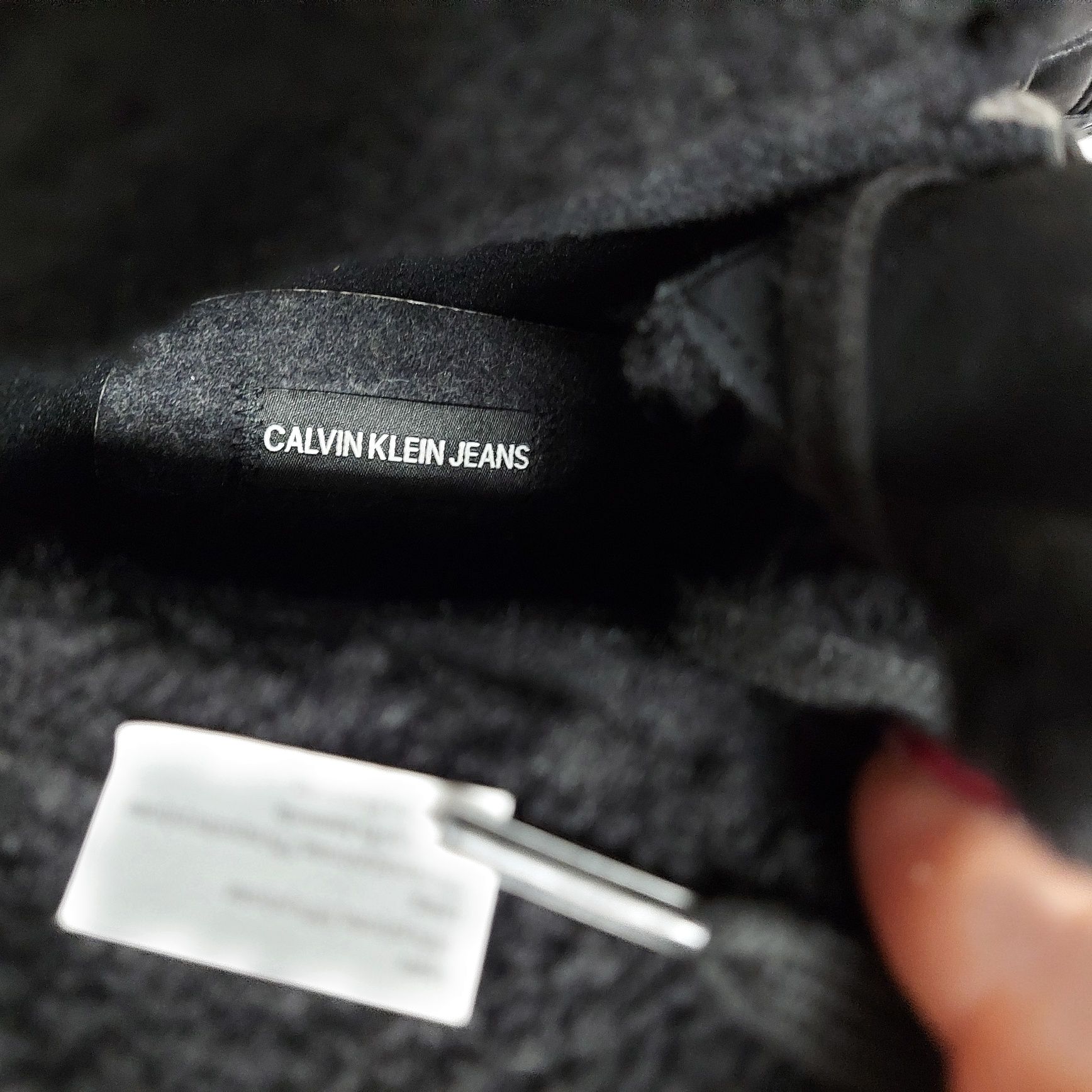 Ciepłe botki na koturnie Calvin Klein rozmiar 39