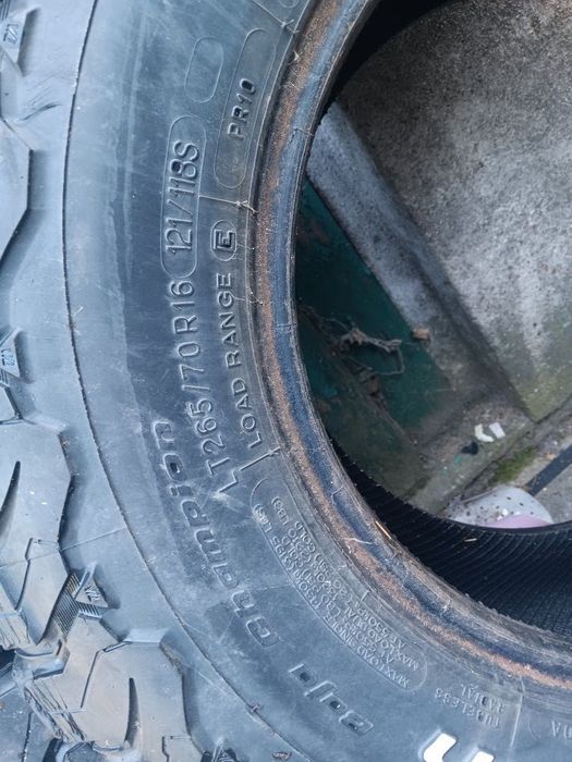 Bfgoodrich T/A zima lato wielosezon 2 opony 70R16 all-terrain