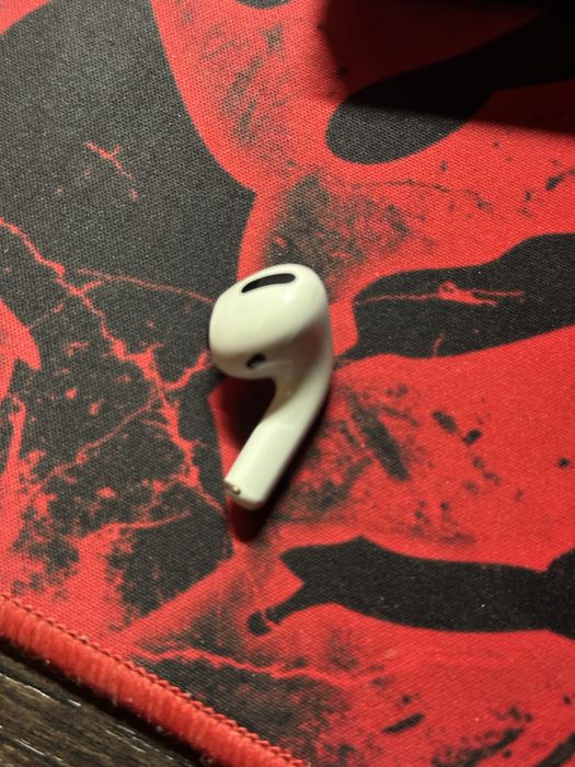 Навушник AirPods Pro 1 правий 2083 оригінал, ЧИТАЙТЕ ОПИС
