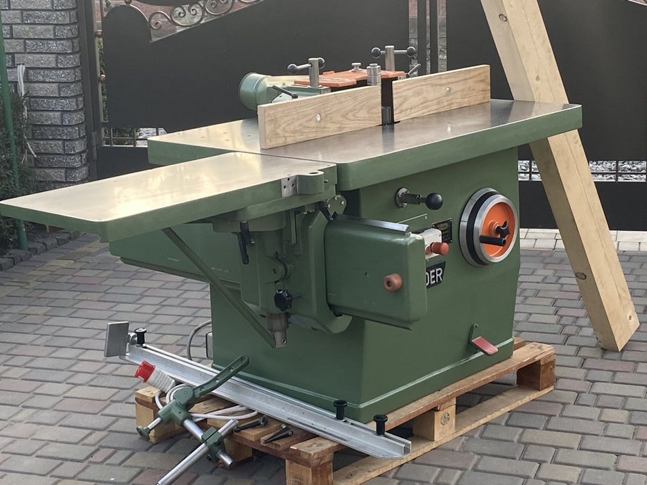 Фрезерний станок SCHNEIDER по дереву фрезер шипорізний шипорезный верс