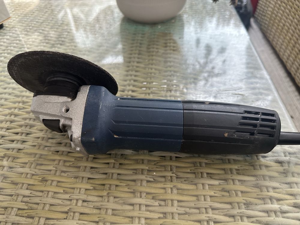 Szlifierka kątowa C power 750W