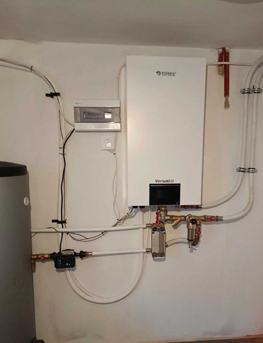 Pompa ciepła Gree Versati III 10kW 3fazowa - pełny zestaw instalacyjny