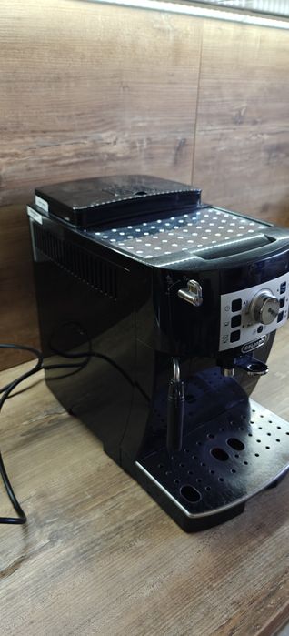 Ekspres do kawy DeLonghi Magnifica S 100%