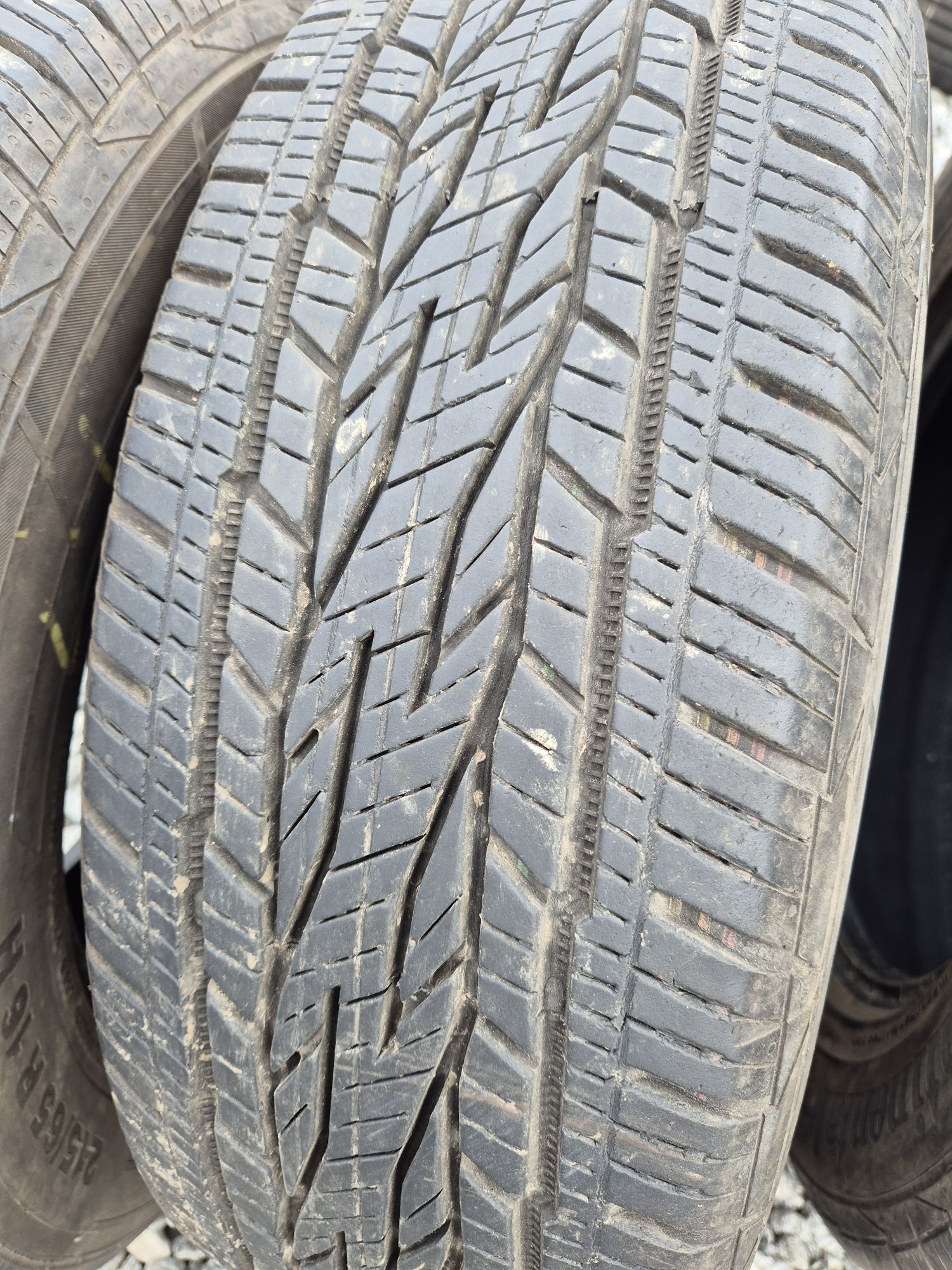 215/65 R16 Continental ContiCrossContact LX2