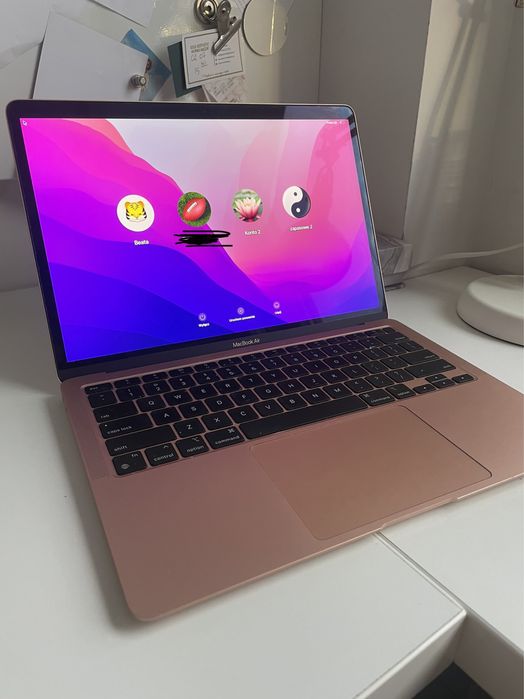 Macbook Air M1 Gold