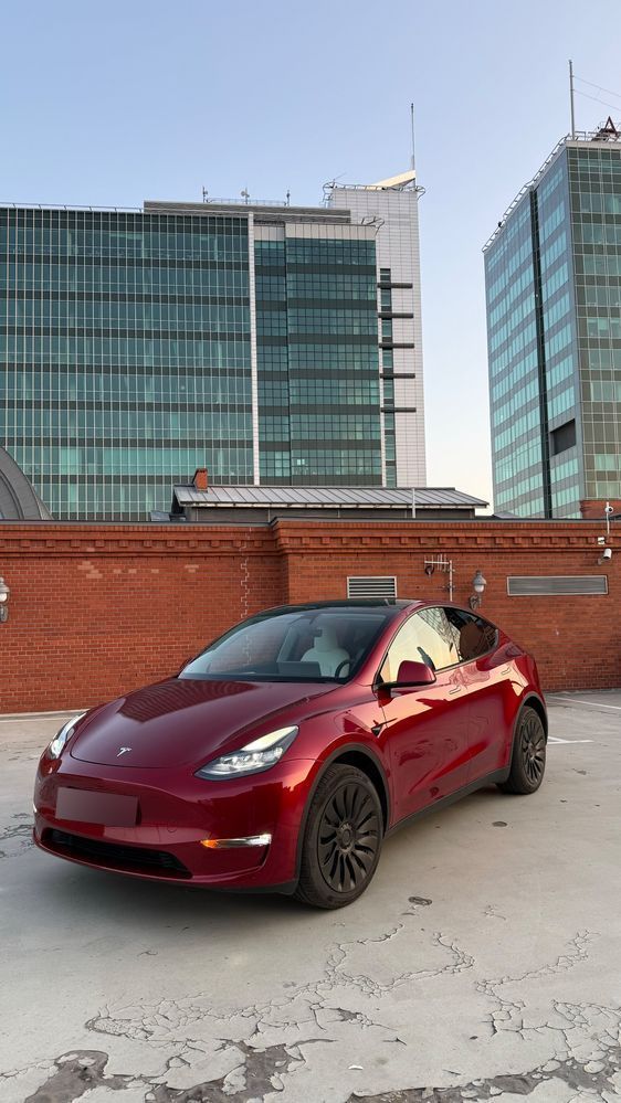 Tesla Y Tesla Model Y 2024 Dual Motor Long Range – Wersja LUX!