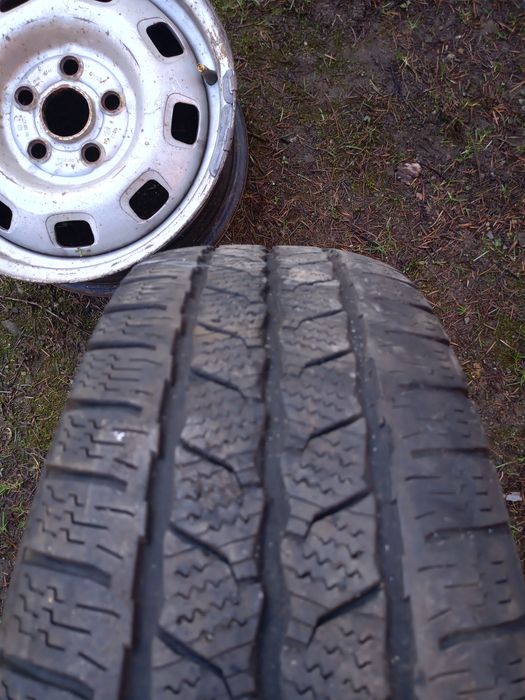 Felga z oponą VW Transporter t4