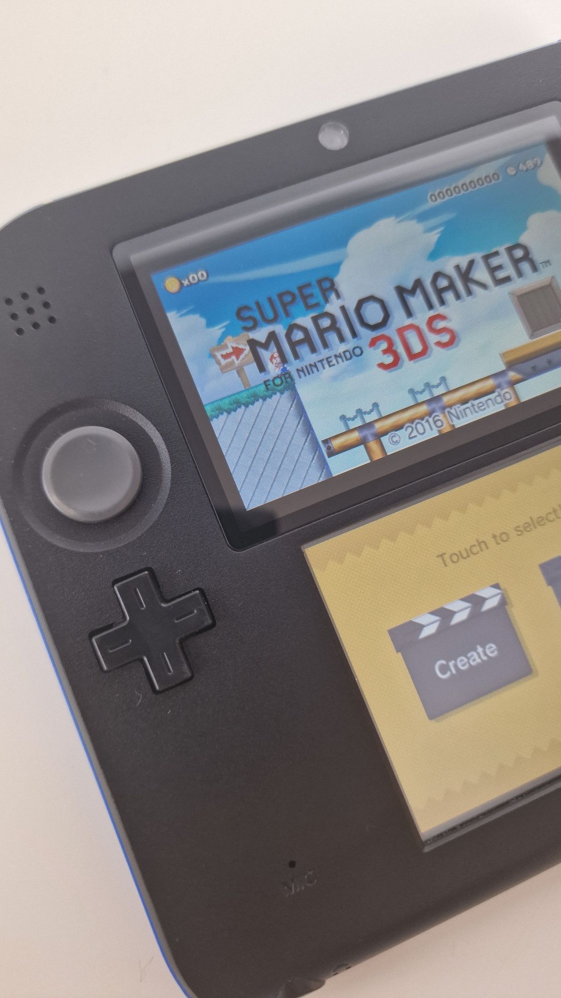 Nintendo 2DS + Super Mario Maker