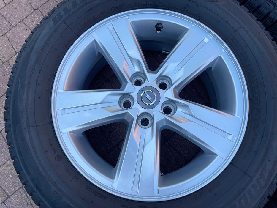 3897. Koła zimowe Opel Mokka 5x105 ET38 oryginalne 215/65/16
