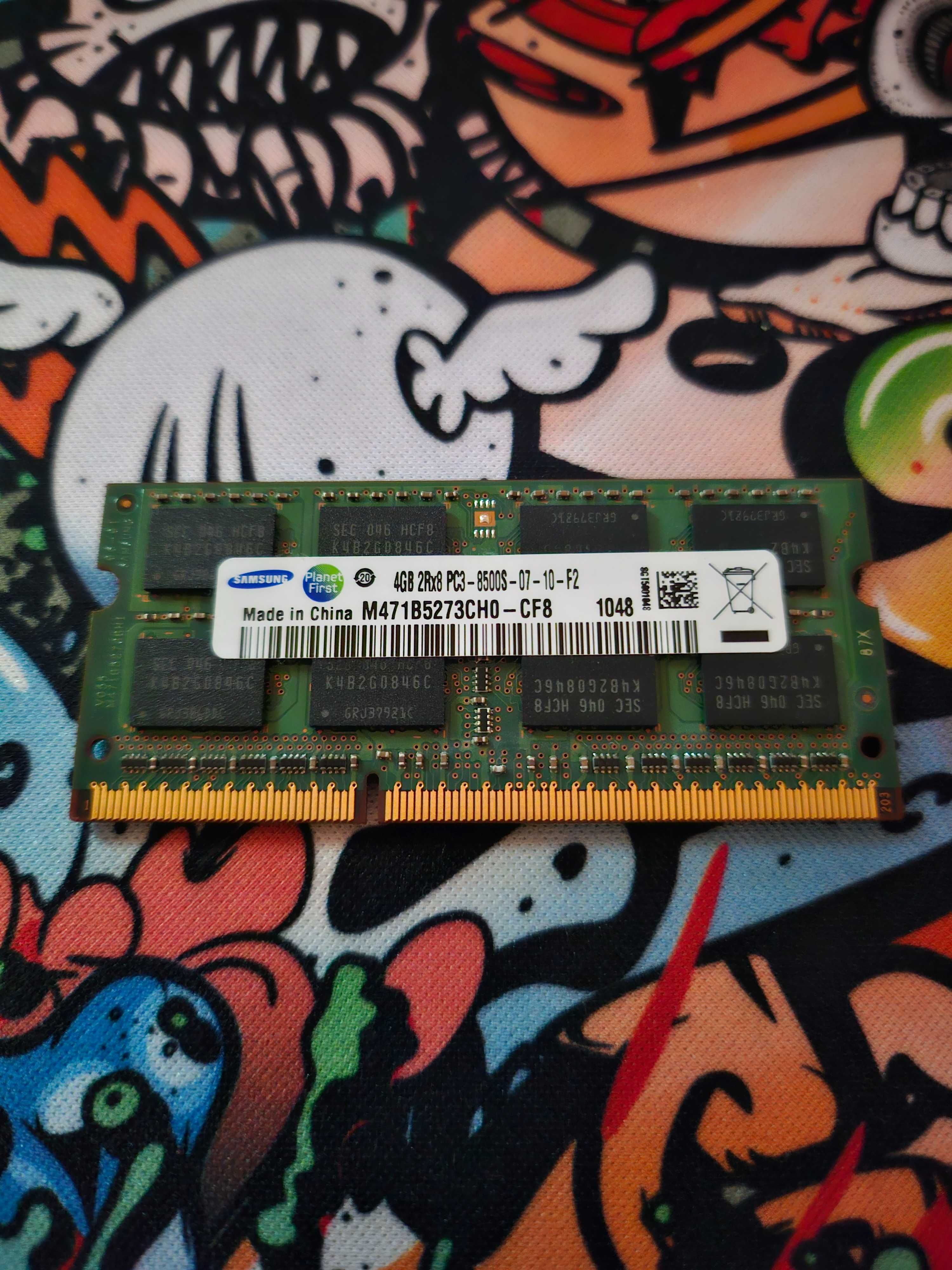 Memórias RAM DDR3 4GB + 8GB