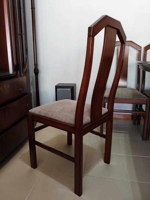 Mesa em Cerejeira + 6 Cadeiras