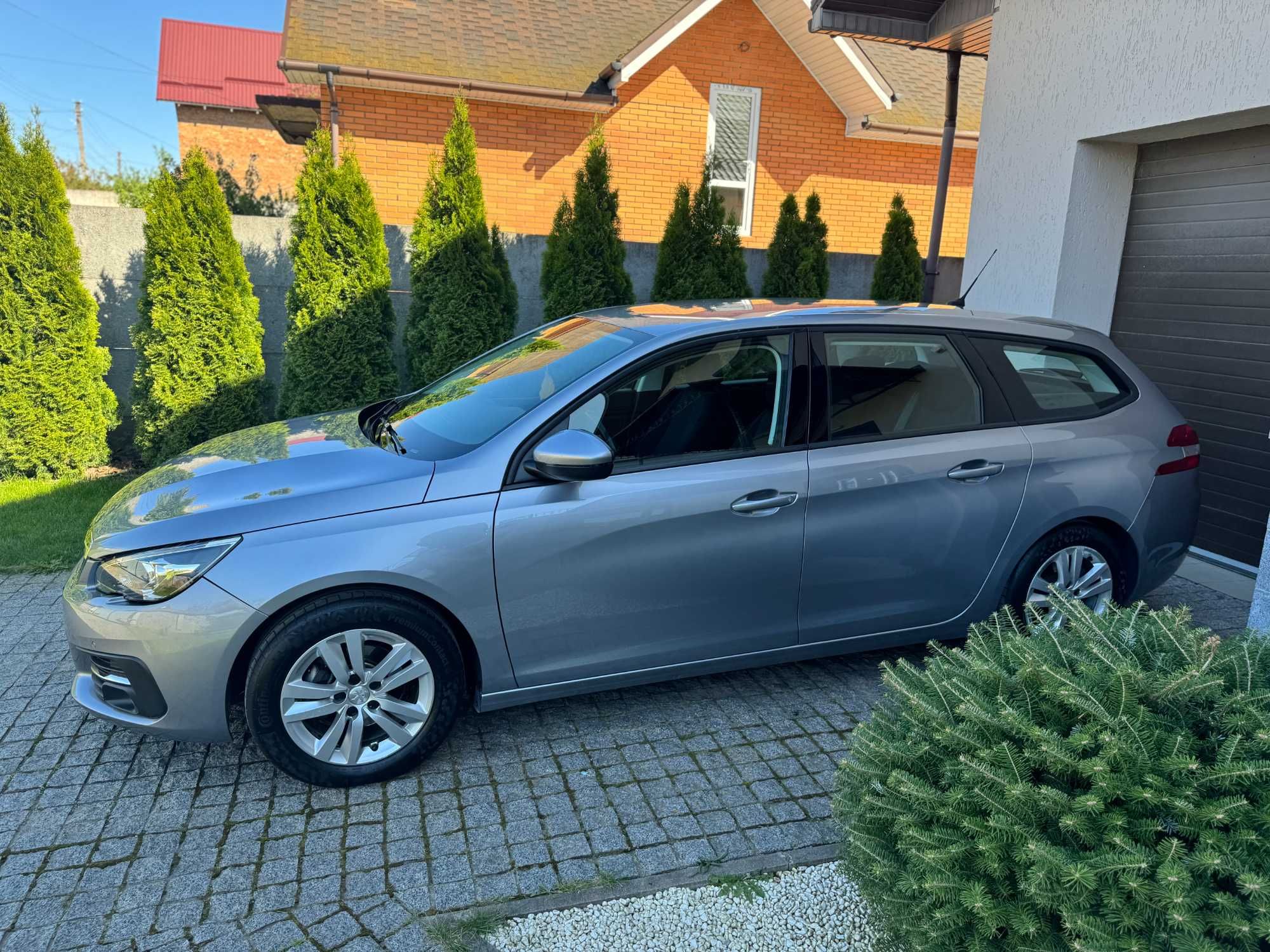 Peugeot 308 2020 1.5 BlueHDi 8АТ