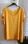 T-shirt L, marca Zara