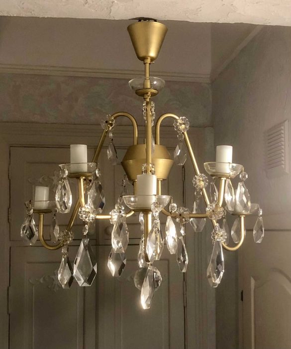 Винтажная люстра с хрустальными подвесками