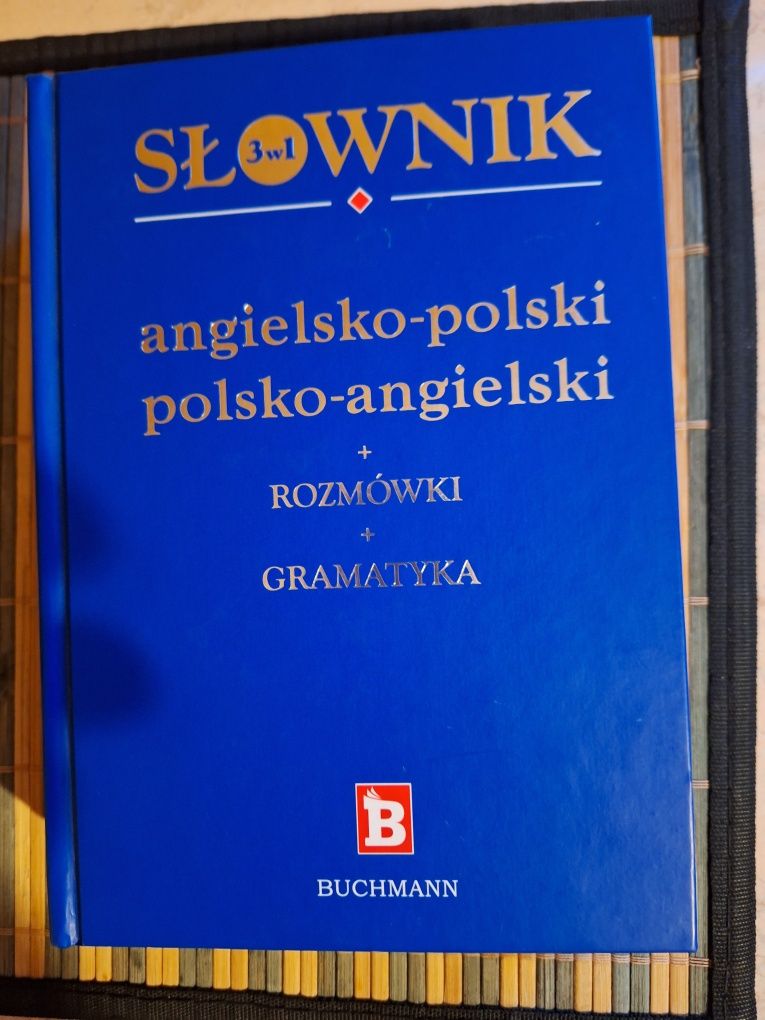 Słowniki polsko angielskie.