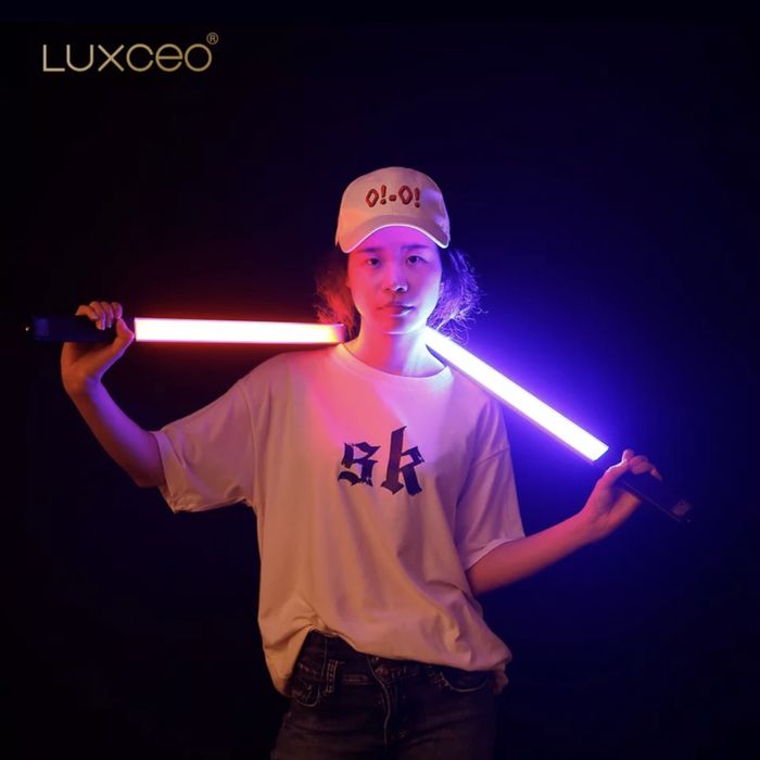 Портативна лампа LUXCEO Q508A RGB акумулятор 2600 mAh