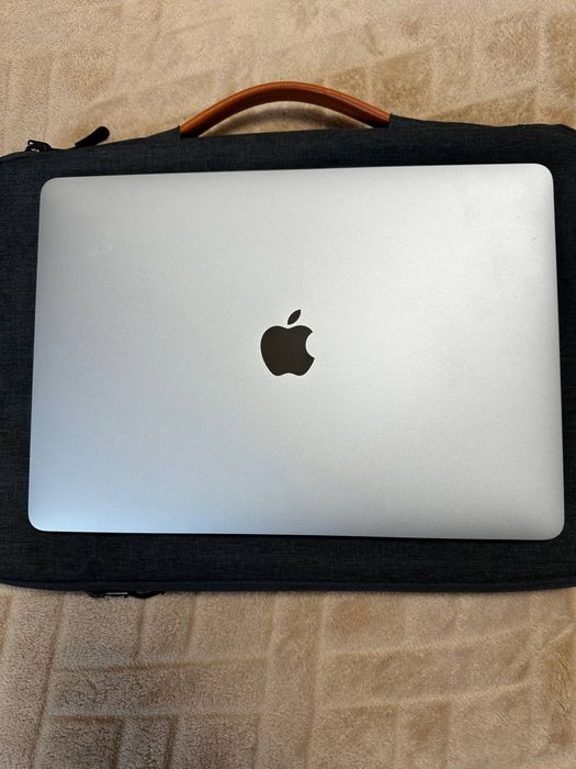 MacBook Pro-Smart 2022