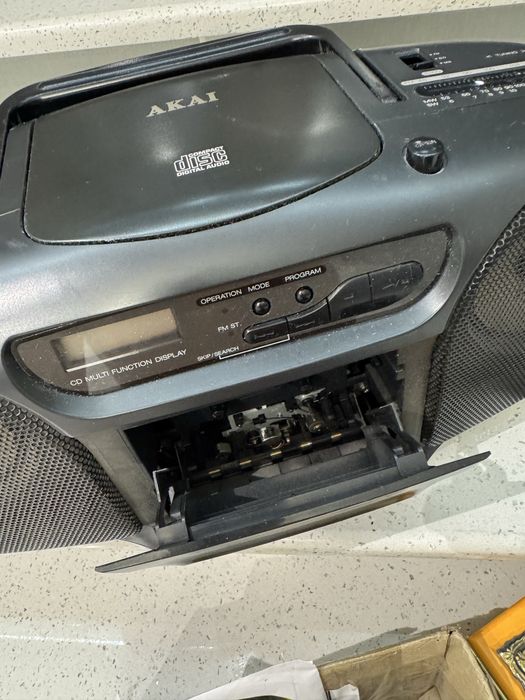 кассетный магнитофон Akai  чистый  японец ‼️