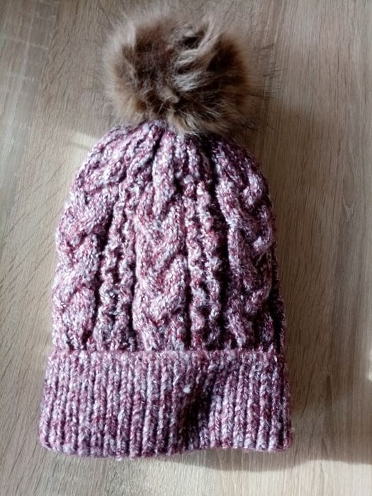 Nowy damski komplet na zimę, czapka 2szaliki. 50 zł