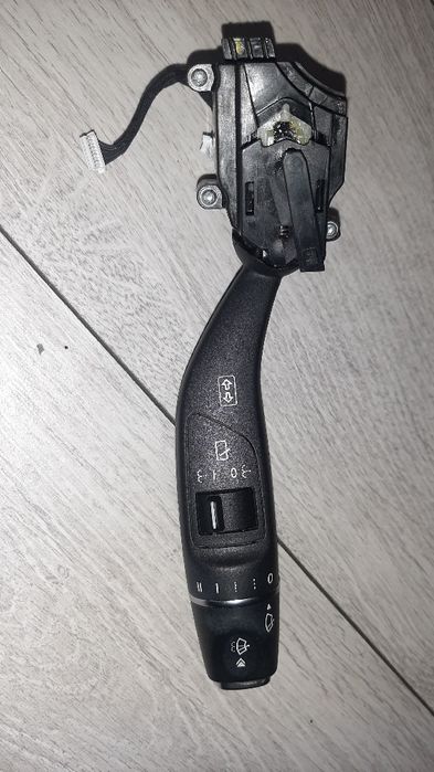Переключатель  дворников подрулевой, мерседес 2014 года