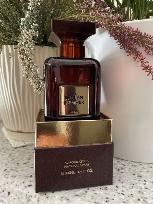 Italian learher flavia edp 97 ml zapach z ogonem szafran malina skóra
