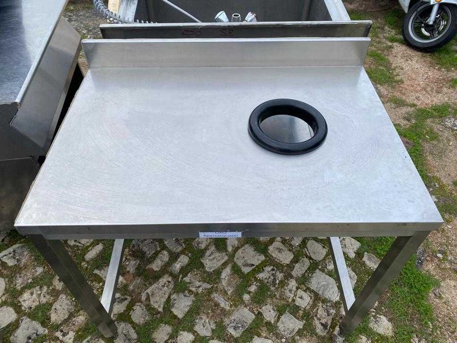 Bancada para Lixo Orgânico c/ Balde 100lt Incluído INOX 100x75x85cm