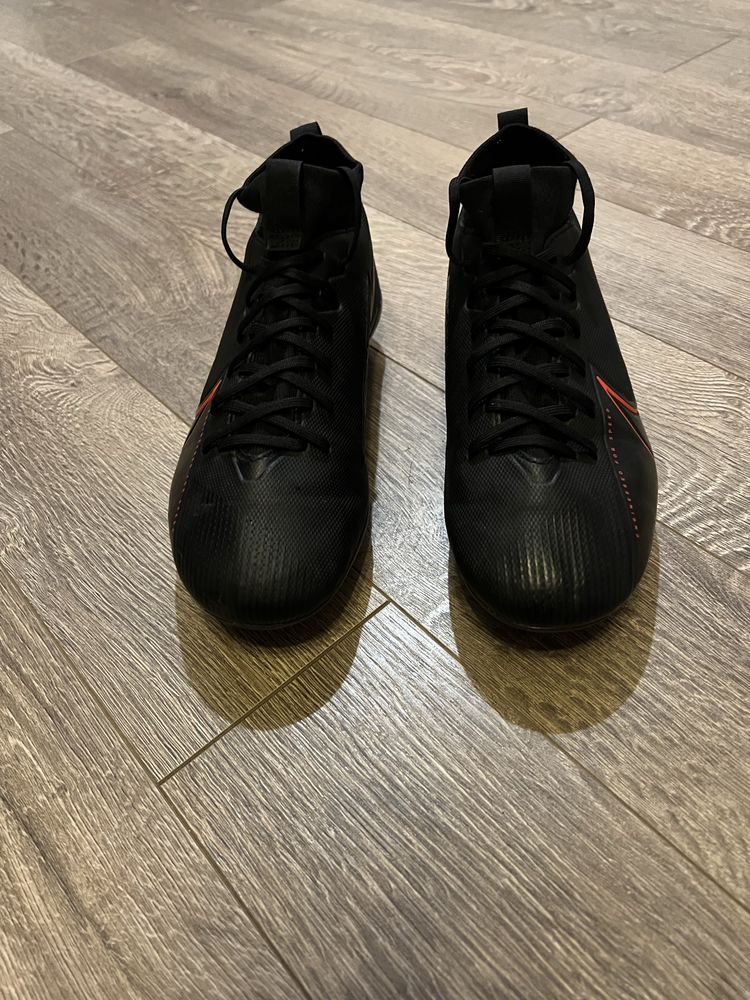 Бутси Nike Mercurial