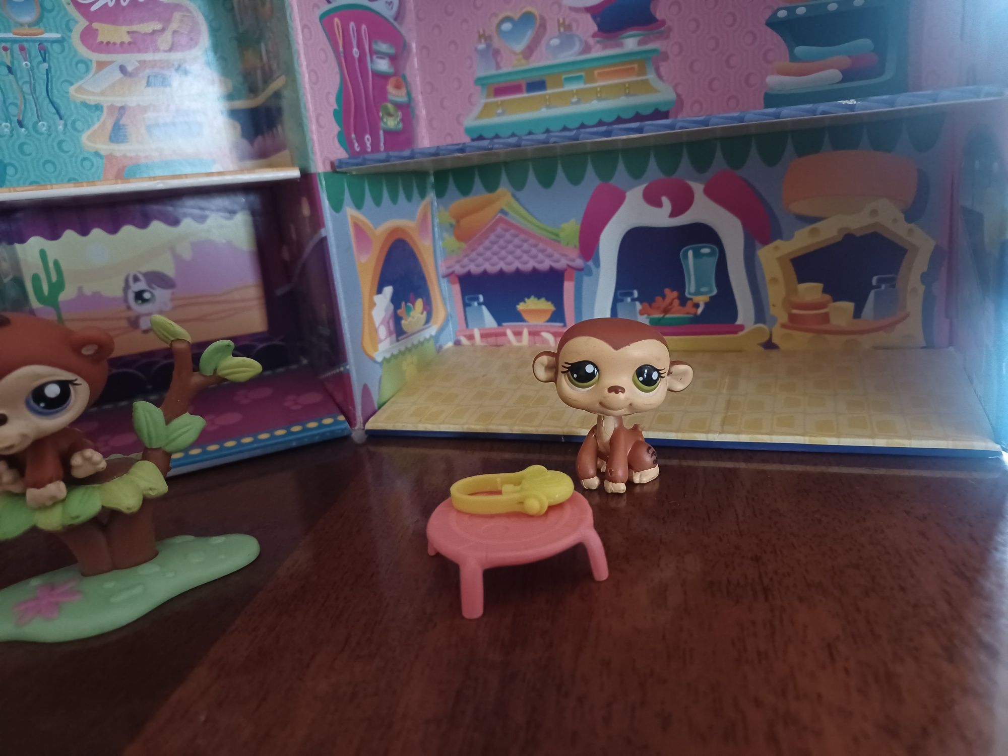 2 małpki z akcesoriami The Littlest Petshop