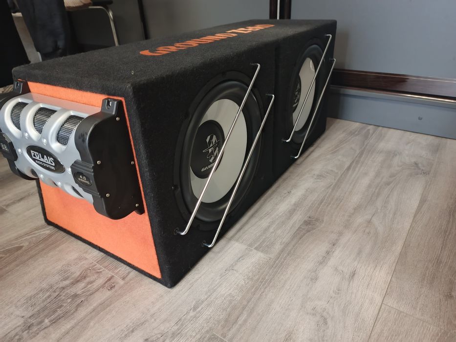 Продам сабвуфер 700 ват