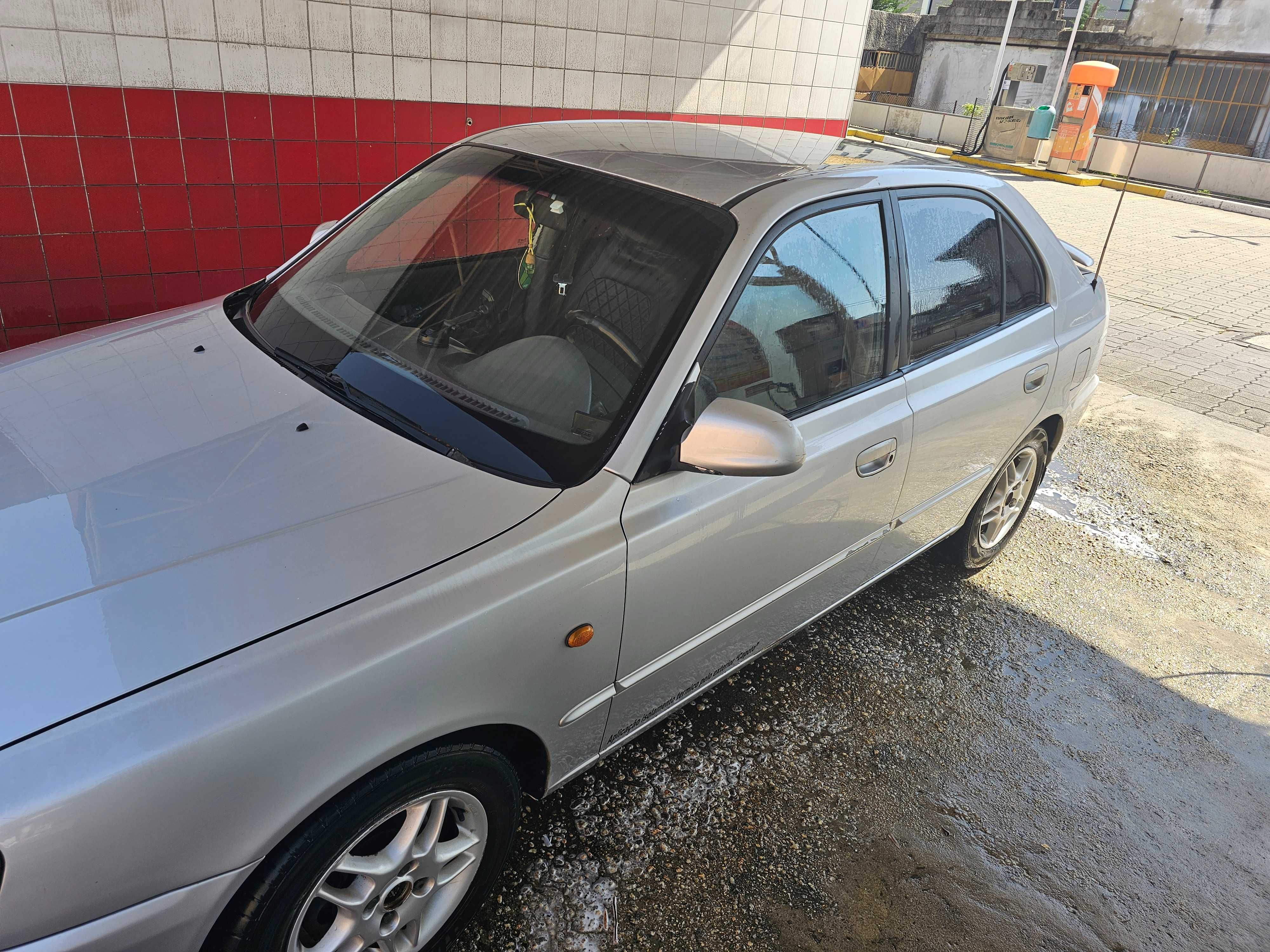 Hyundai 1.4 gasolina