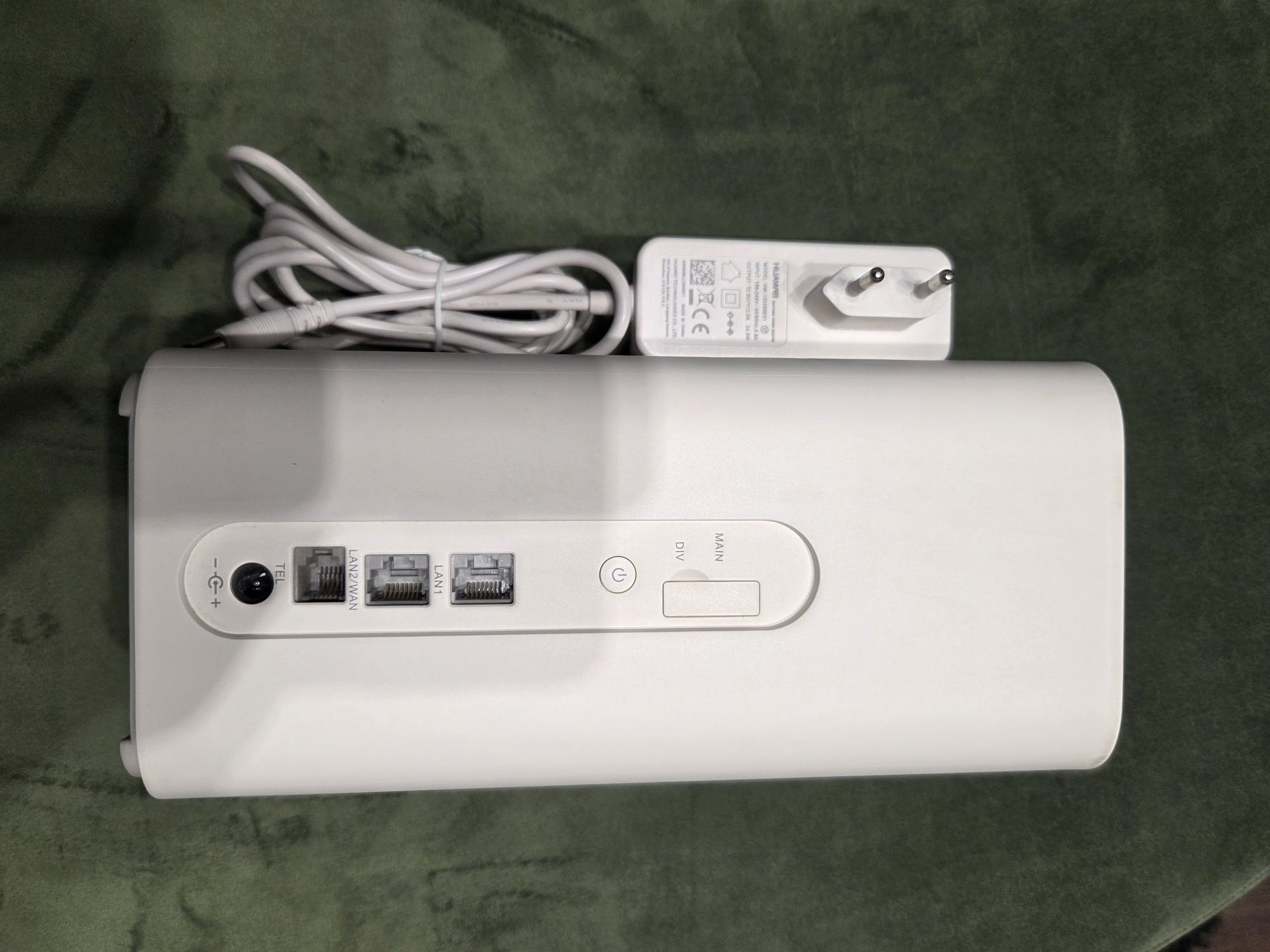 Router WI - FI Huawei B818-263 LTE 2.4/5 GHz
