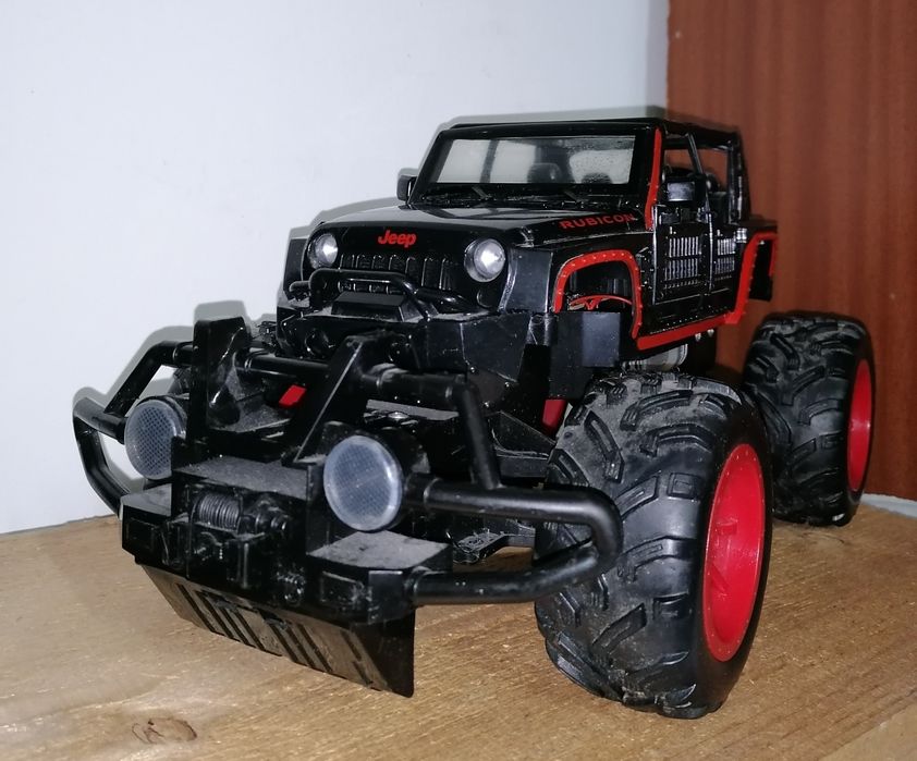 Jeep telecomandado p/recuperação