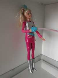 Barbie Gwiezdna przygoda i latający kotek Mattel
