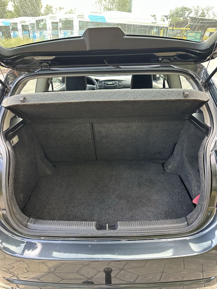 Toyota Corolla e12 2.0 D4D