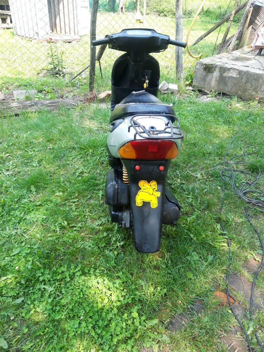 Скутер мопед suzuki lets 2