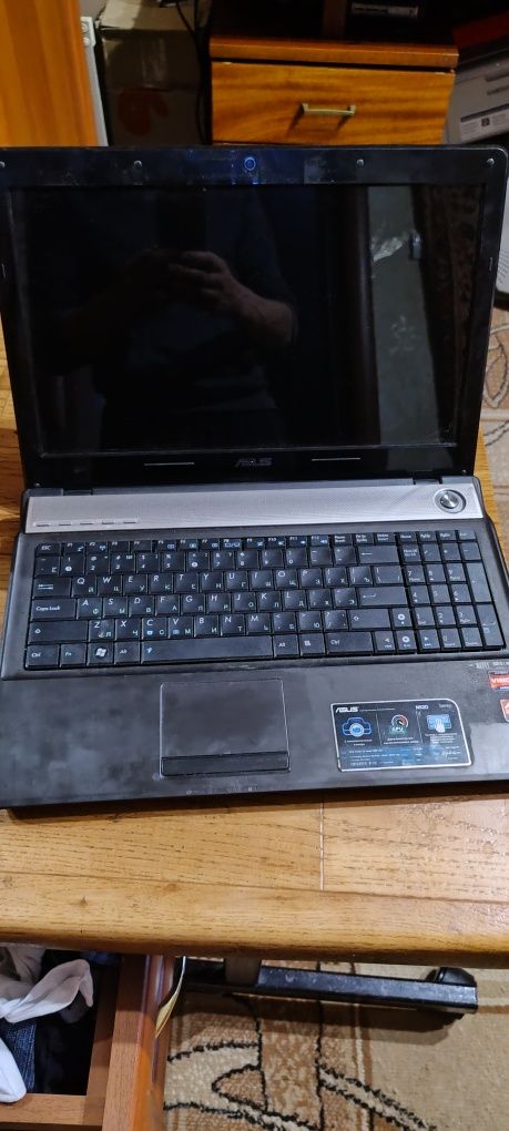 Ноутбук Asus N52D(n61da) на запчастини.
