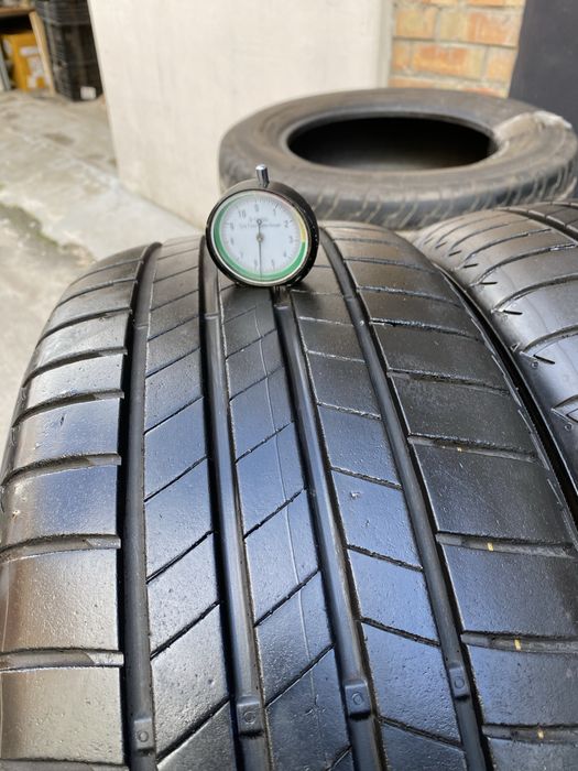 225/40 R19 Bridgestone Turanza 21г, пара шин летних.
