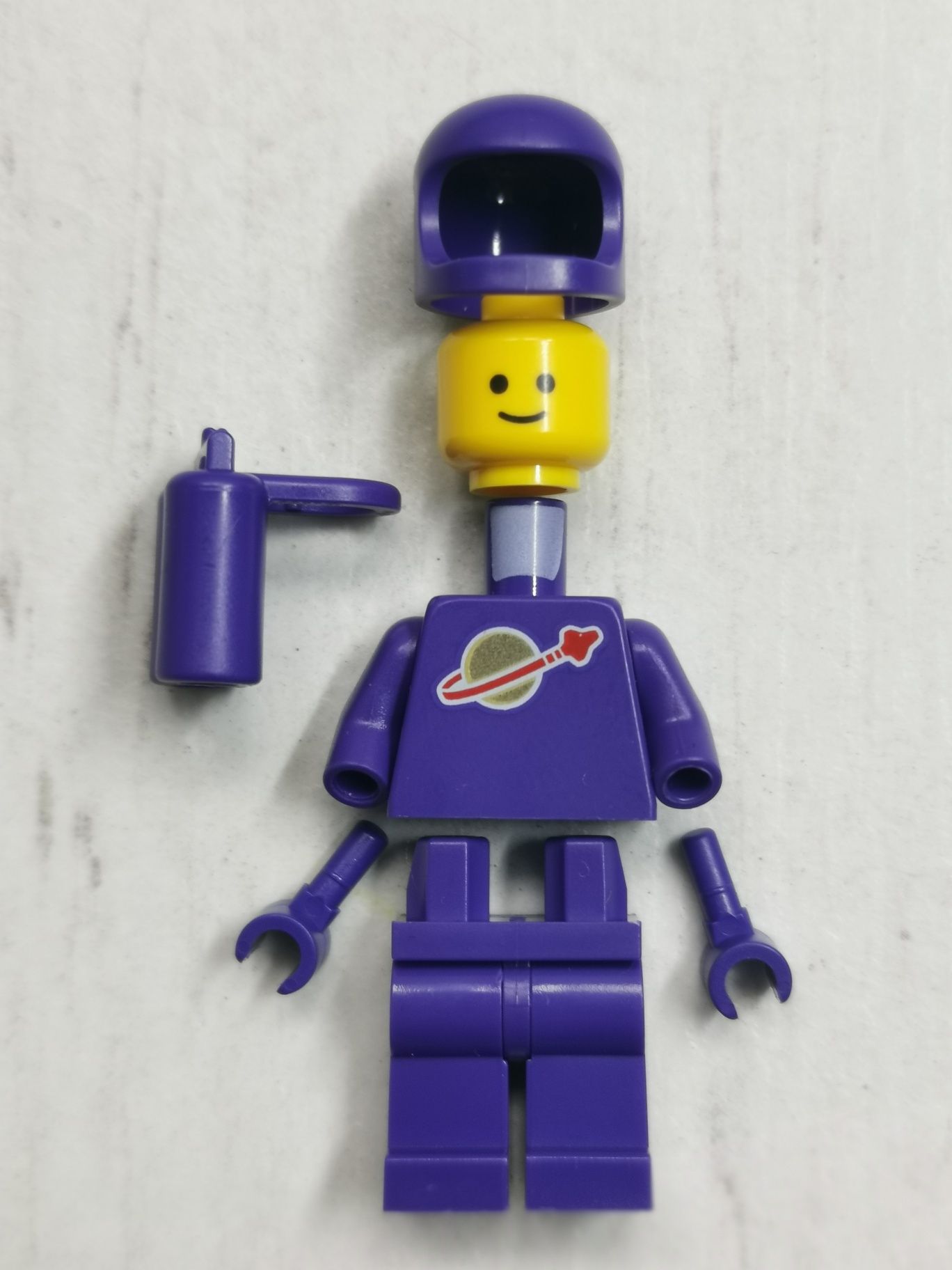 Lego Space deep purple / fioletowy spaceman NOWY! nie składany! UNIKAT